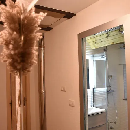 Sola Villa Kupres (Canton 10)