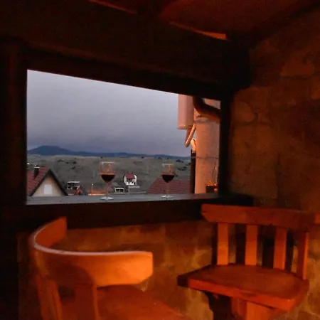 Sola * Kupres (Canton 10)